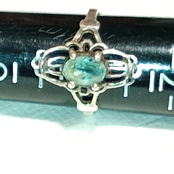 Vintage Art Nouveau/Art Deco Style Sterling Gemstone Ring - Picture 9 of 15